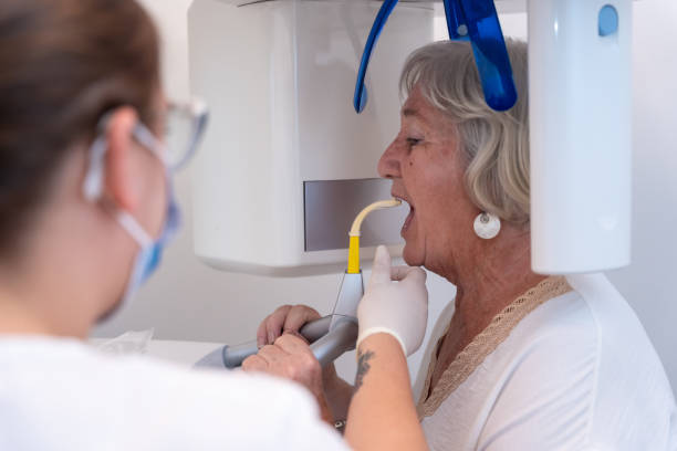 Best Emergency Tooth Extraction in Edwardsville, KS